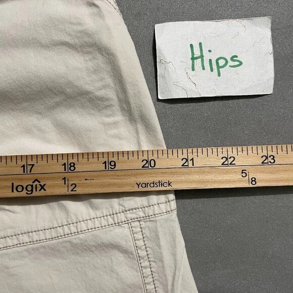 Mudd Size 13 Light Beige Khaki Capris Pants Y2K 2000s Utility Gorpcore Hiking - Picture 10 of 13